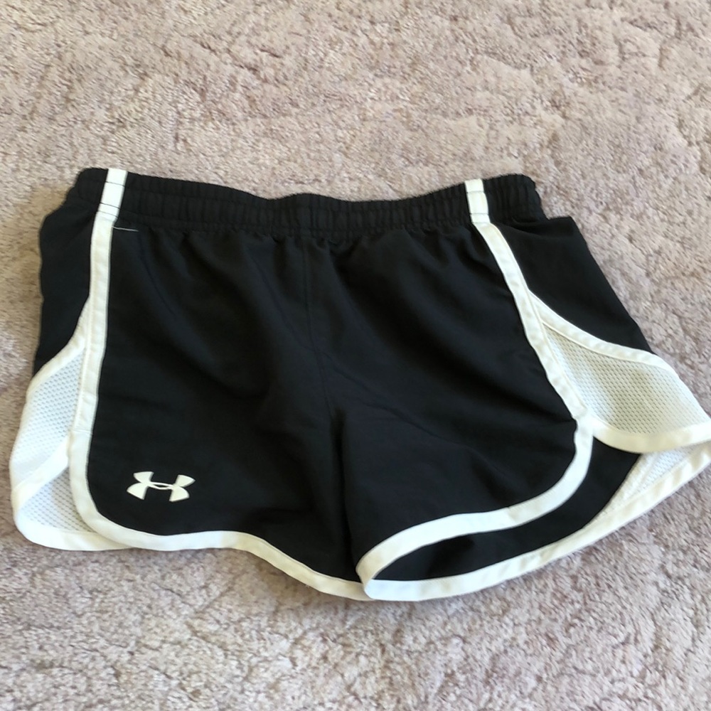 Youth girls Under Armour shorts